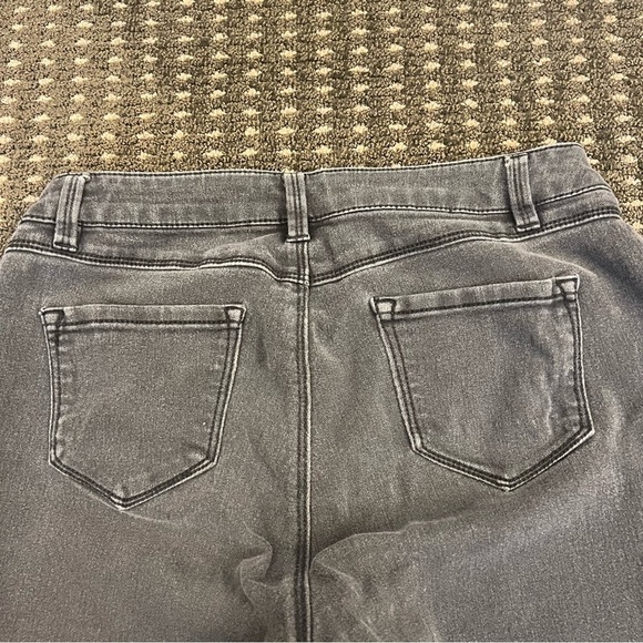 Blue Spice black faded high waist skinny denim jeans, 5 pockets, zipper fly, 11. - Picture 12 of 12